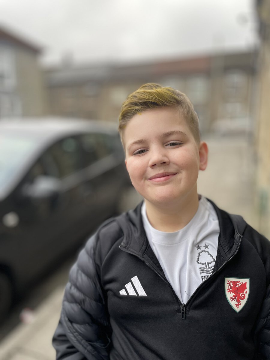 Thrilled with his new kit, though his beloved Ddraig Goch is never far away ☺️⚽️ <a href="/NFFC/">Nottingham Forest</a>