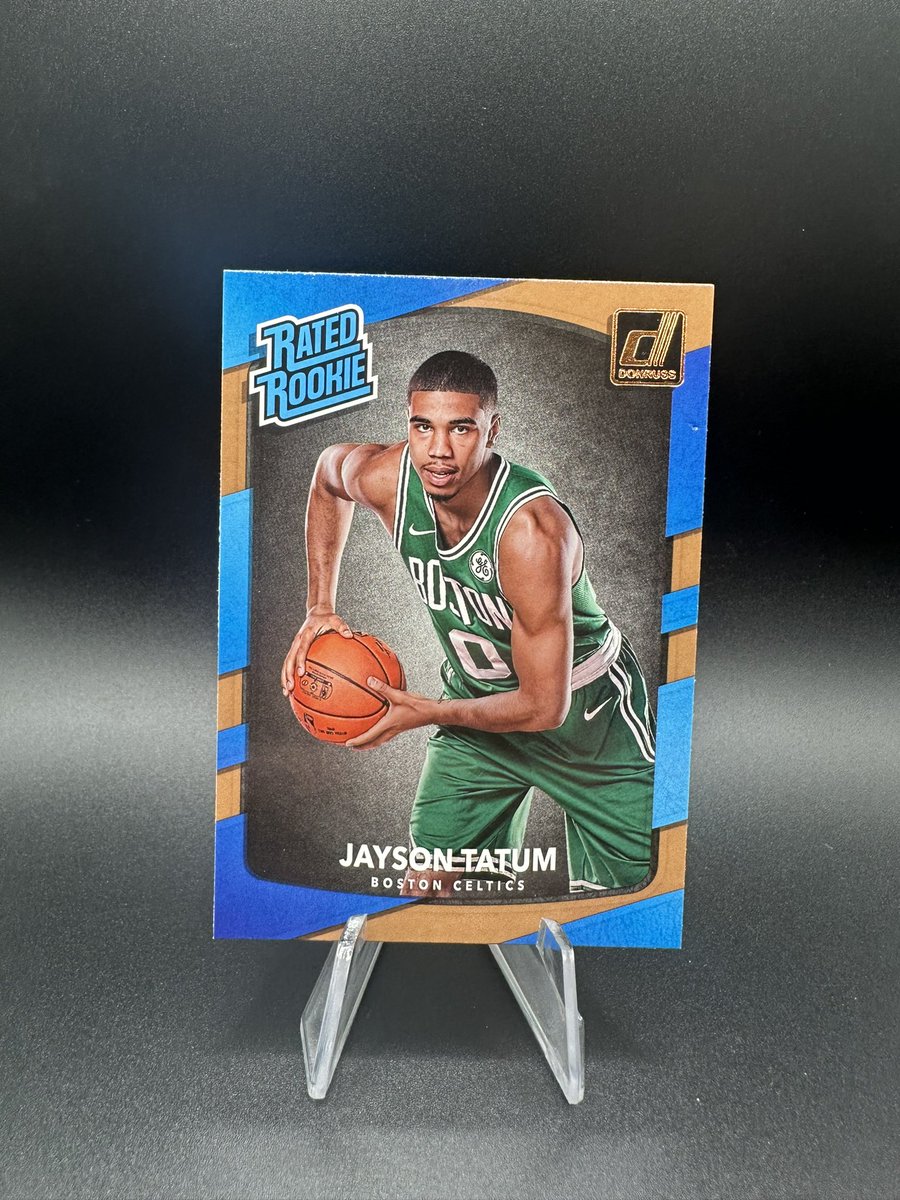 SPORTICUS_CARDS's tweet image. 🍀🍀🍀🍀 GIVE AWAY 🍀🍀🍀🍀

Retweet, like &amp;amp; tag a friend to qualify!

Winner will be drawn at 1500 followers