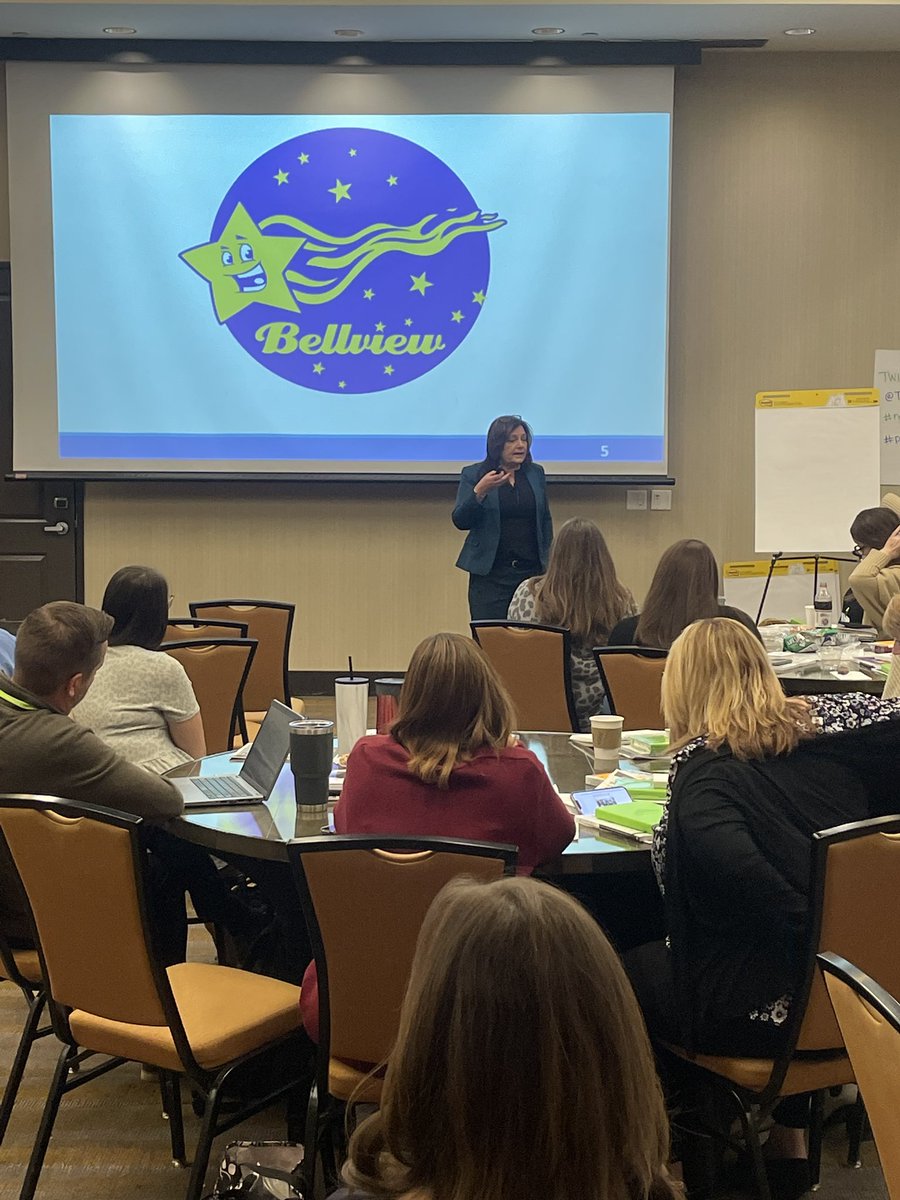 TFerribyThomas's tweet photo. What a great group for the Amplify 2 Day conference in Nashville! Weβre growing dendrites! @SolutionTree #nextlevelplcs #plcatwork https://t.co/bhUtxW5pjS