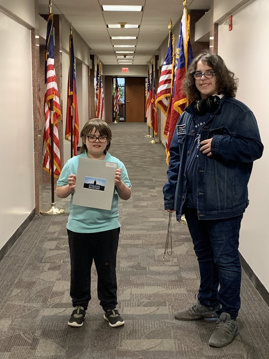 Carterslillions's tweet image. Delivering information to Georgia state senators on #dyslexiaday! #decodingdyslexia #saydyslexia