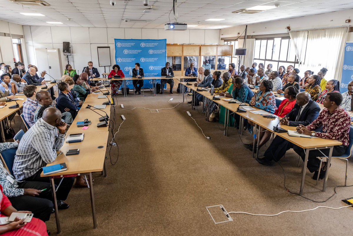 FAOKenya's tweet photo. The @FAODG today toured @FAOKenya offices and later had a meeting with the staff. He applauded the great milestones covered by FAO Kenya towards the achievement of SDGs &amp; FAO's Strategic Framework goals. https://t.co/35SmBVRLAG