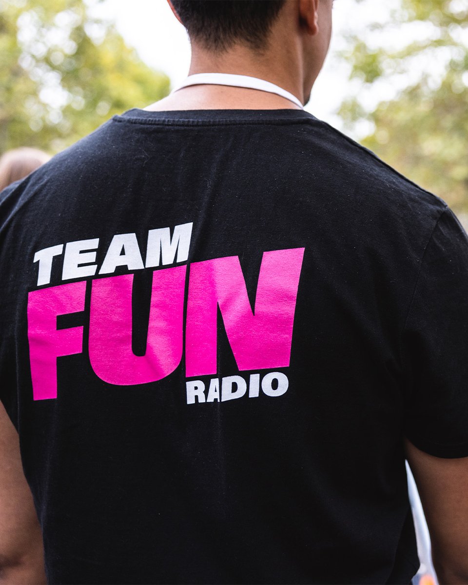 funradio_fr's tweet image. C’est une édition historique que s’apprête à vivre des centaines de milliers de personnes le samedi 23 septembre à Paris ! La @technoparade, plus grande fête populaire et électro de France, revient défiler dans les rues de la capitale pour célébrer son 25ème anniversaire ! 🥳