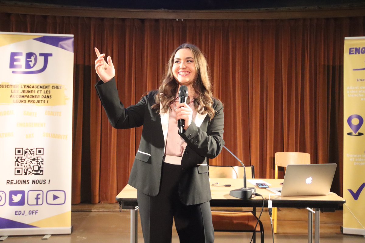 BaptisteVassOff's tweet photo. ➡️@PierronLouna, fondatrice et présidente 
de l'association Engagement de jeunesse @edj_off
sera la prochaine invitée du podcast LA FRANCE COURAGEUSE ! Une conversation à découvrir vendredi. 

#podcast #invitee #interview https://t.co/WY9GhfEK7a
