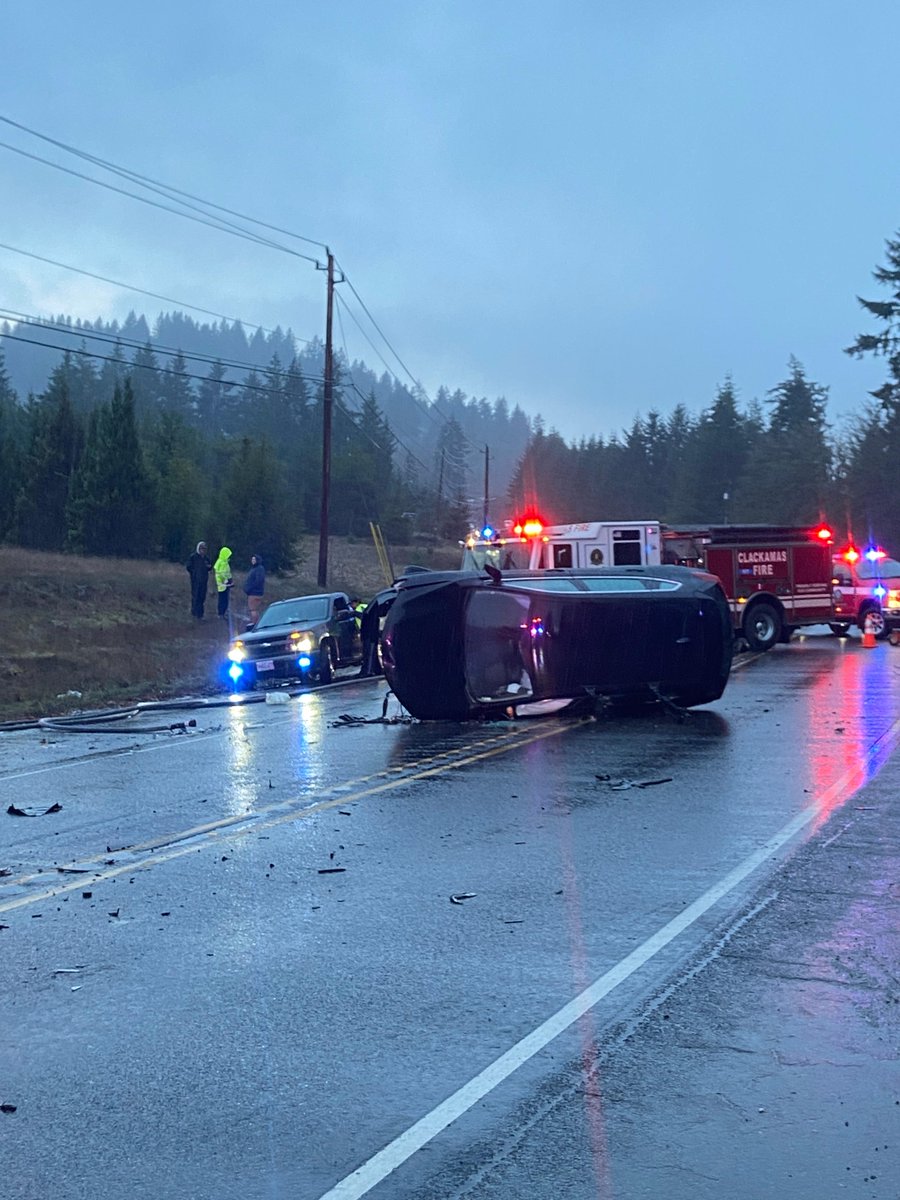 Clackamas Fire tweet media