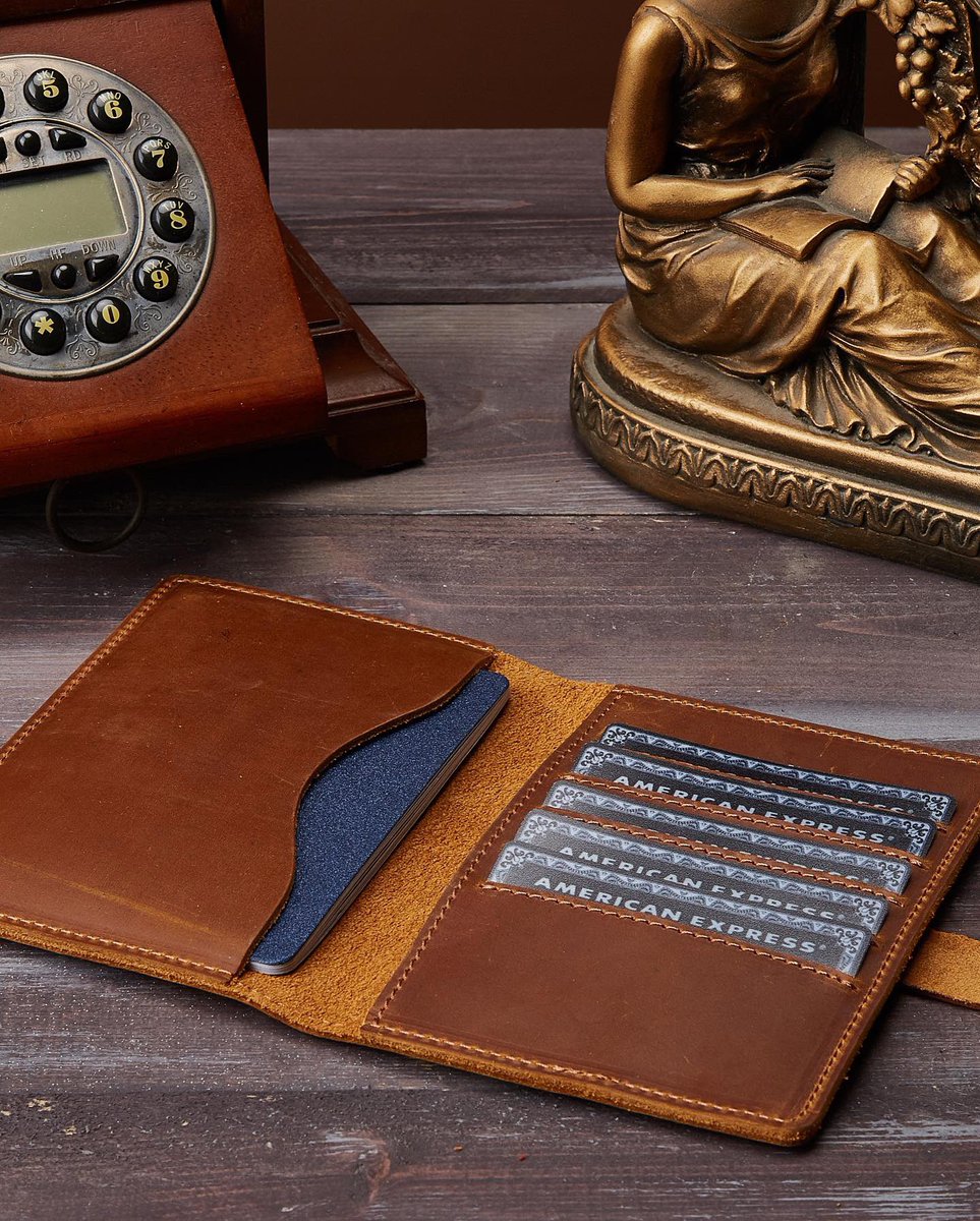 CraftLeart's tweet photo. Genuine leather custom personalized passport holder travel wallet #leatherchat 
#passport #travel #travelphotography #wallet #like #followforfollowback #follow #likesforlike #etsy #etsyhandmade #instagood #instalike #instafashion https://t.co/kakQJrzKDQ