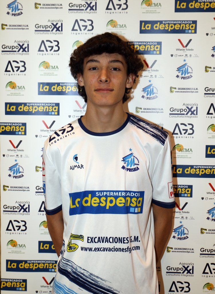 Moprisala_2's tweet photo. 🗣️ Esta tarde en Olías, último entrenamiento de la Selección @FFCM_es FS Sub19 para preparar la Fase Final del Campeonato de España que se celebrará en Orense la próxima semana
Nuestros juveniles ALBERTO, CARLOS y ALONSO entre los convocados por @Alvarito_FG 
Buen trabajo 👏🏼💪🏼 https://t.co/RglZeogvaD