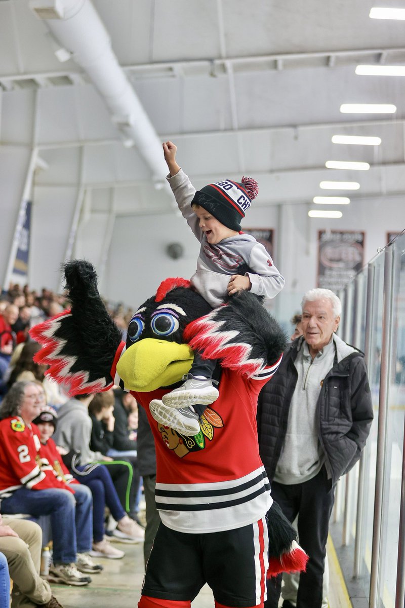 anelsonphotos's tweet photo. A few of my favorite shots of @bcampbell_51 and @BhawkTommyHawk from @NHLBlackhawks Night for the @ChicagoSteel! 🏒

#FeelSteel https://t.co/hm3jWbzxpv