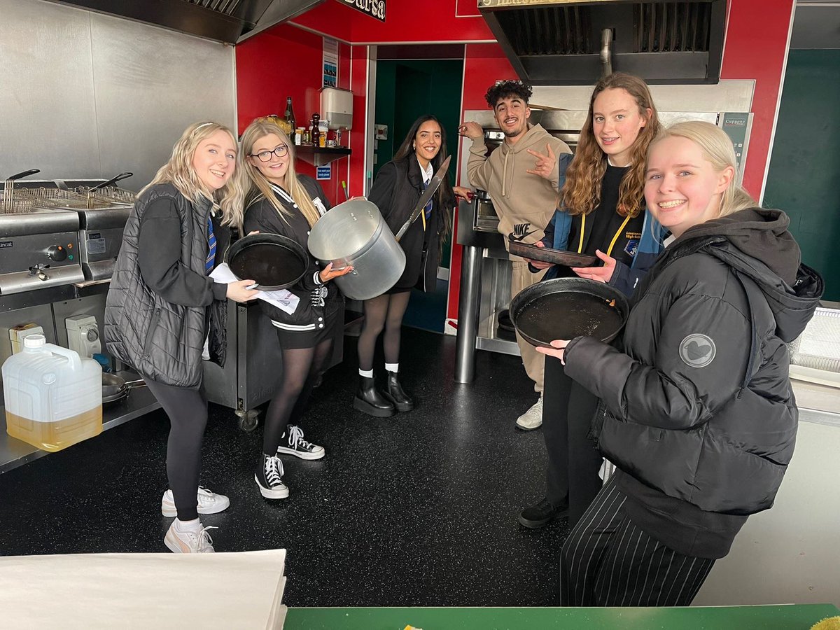 LHS Prefects tweet media