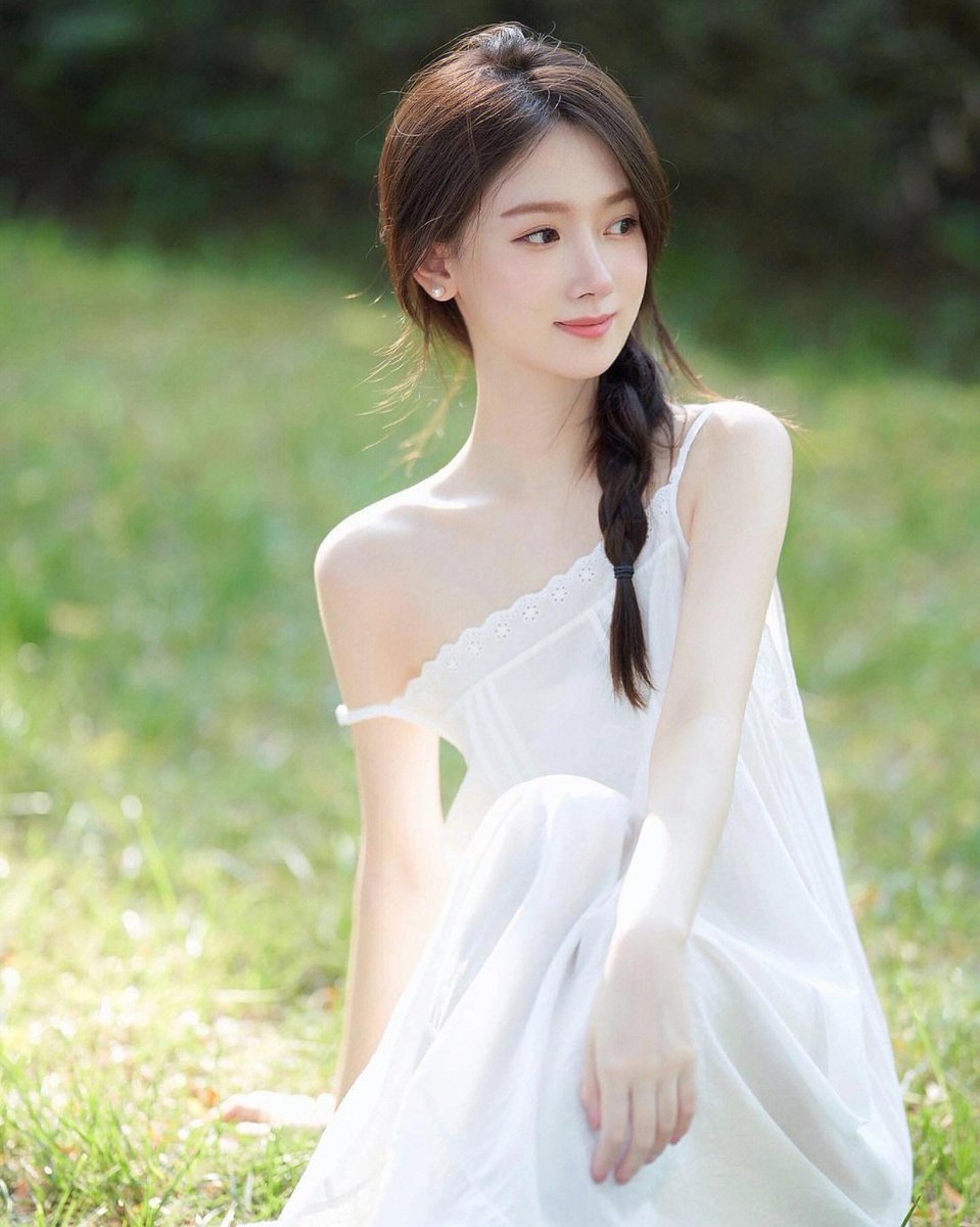 IrisFast8's tweet image. Can i send you a good night selfie?