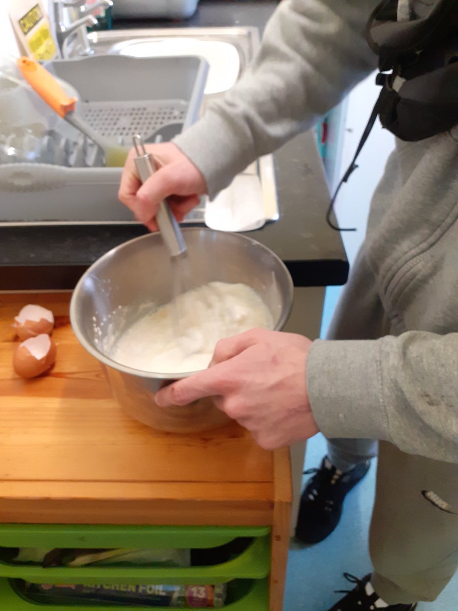 🥞 Pancake Day 🥞

Pupils have been able to complete Maths and English lessons while making pancakes. 

#sneakyteaching #maths #english #lifeskills #homecooking #independance #DofE