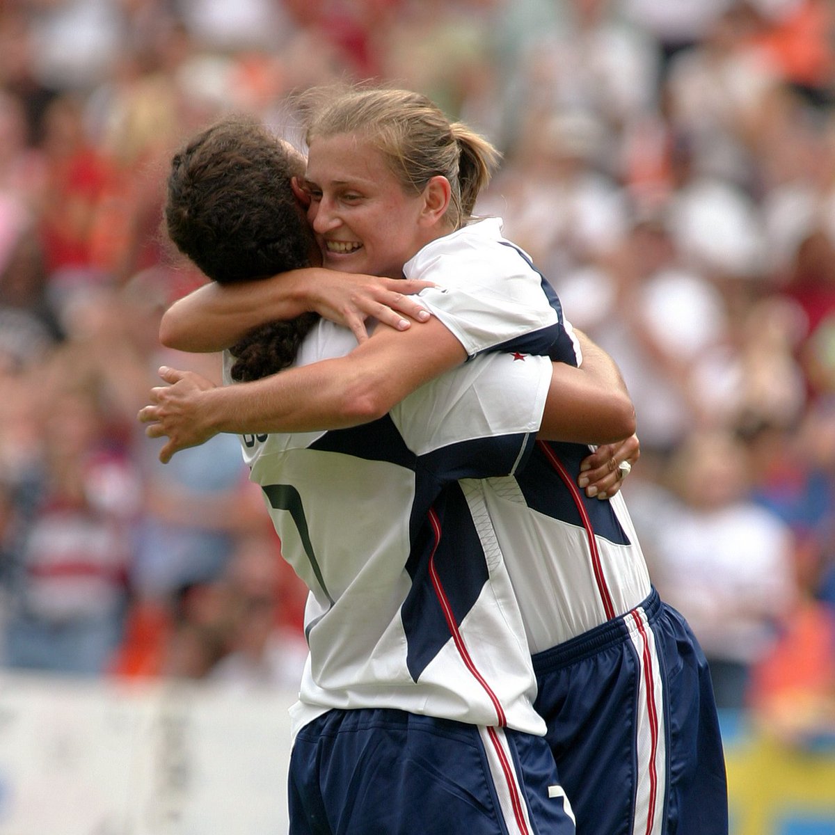 𝐌𝐨𝐦𝐞𝐧𝐭𝐬 𝐈𝐧 𝐁𝐥𝐚𝐜𝐤 𝐇𝐢𝐬𝐭𝐨𝐫𝐲:

Sept. 21, 2003 - Shannon Boxx became the first Black player to score for the <a href="/USWNT/">U.S. Women's National Soccer Team</a> at a World Cup, tallying against Sweden in the group stage of the 2003 FIFA Women's World Cup.