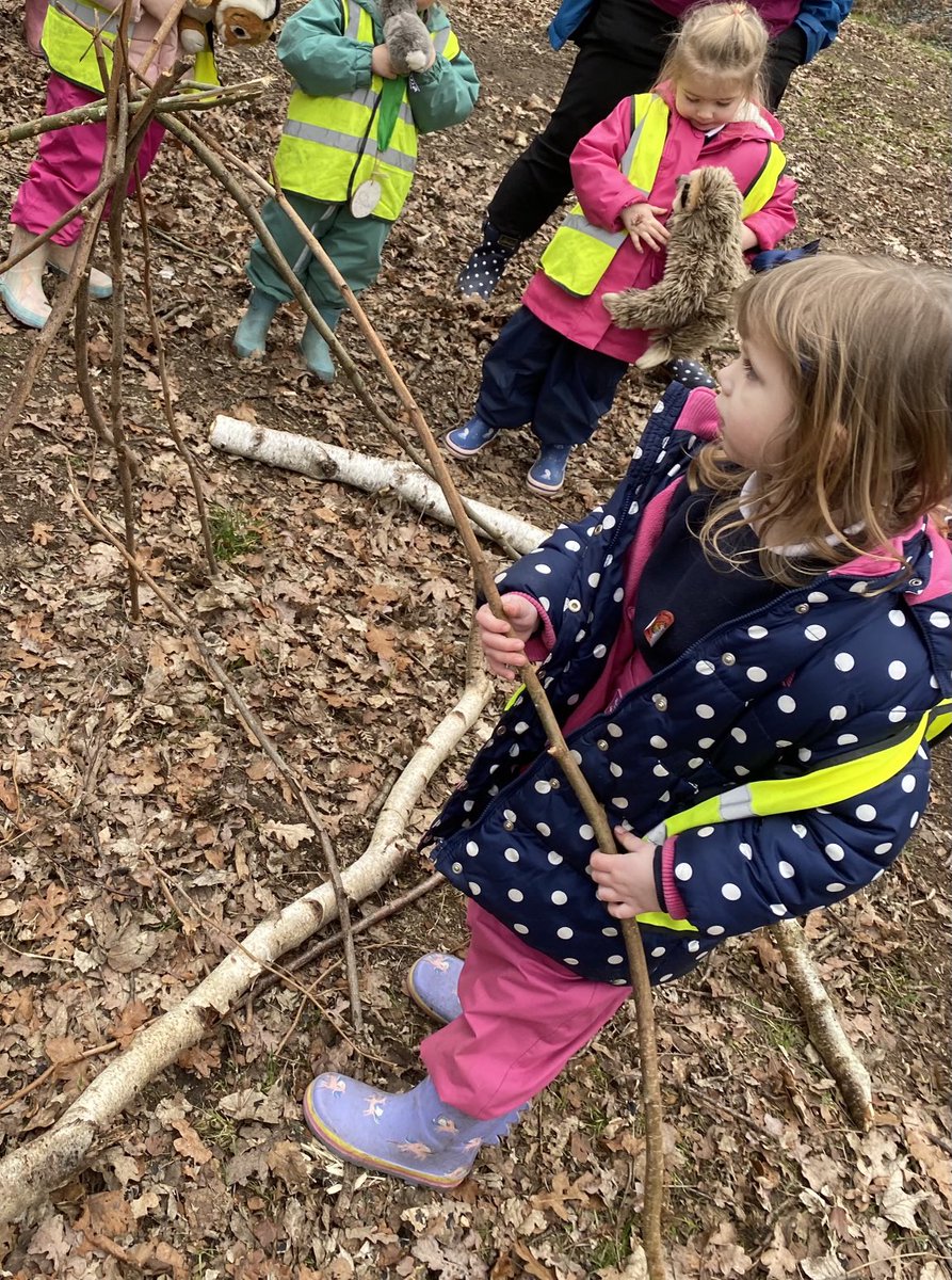 ND_ForestSchool's tweet photo. Wise Owls today enjoyed seeing the daffodils in bloom, making a wig wam with sticks collected on the way to Forest School, tossing pancakes and making lovely dishes in the mud kitchen #pancakeday #newgrowth #shelterbuilding #mudkitchenfun π¨βπ³π₯π³ππ₯° https://t.co/L4EkQHSuWE
