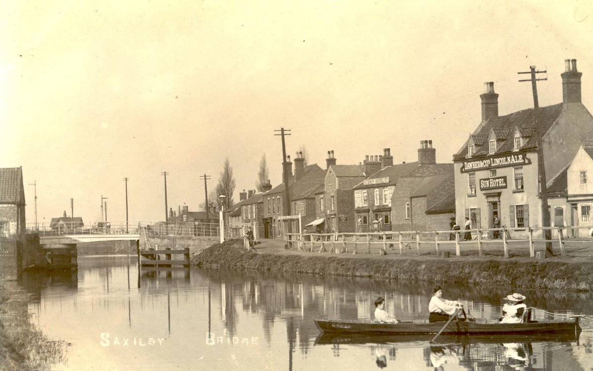 The Historic Places Team do so many bits and bobs around #Lincolnshire ! Today our team are out giving talks to the <a href="/SaxilbyG/">SaxilbyHistoryGroup</a> and the Heighington #WI . If your group are looking for speakers feel free to get in touch!