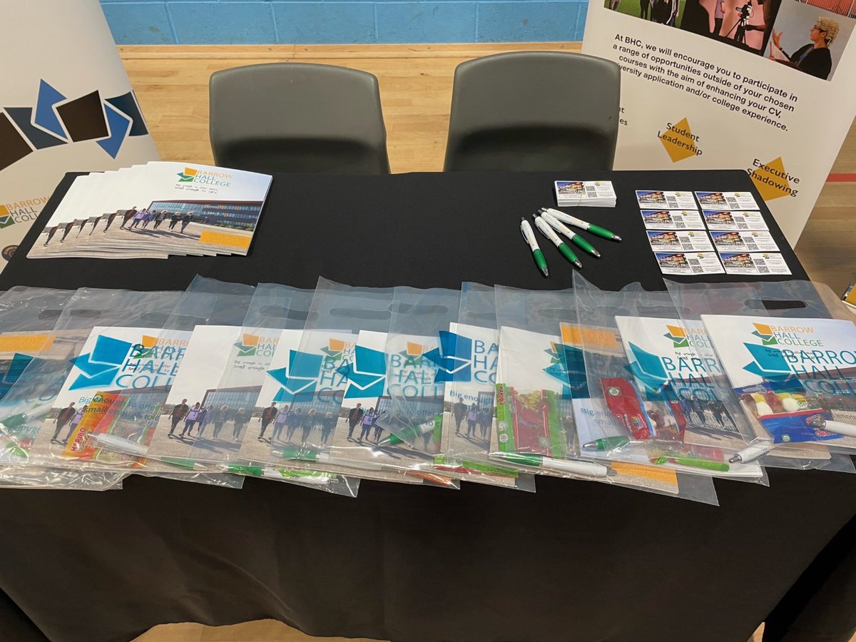 BarrowHallColl's tweet image. Our college ambassadors have been representing Barrow Hall College this week at St Gregory's High School careers fair. 
Its not too late to apply to study with us in September 2023, see our website for details about how to apply:
greatsankey.org/college