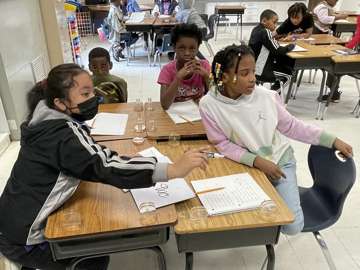 Lesllie Dowling tweet media