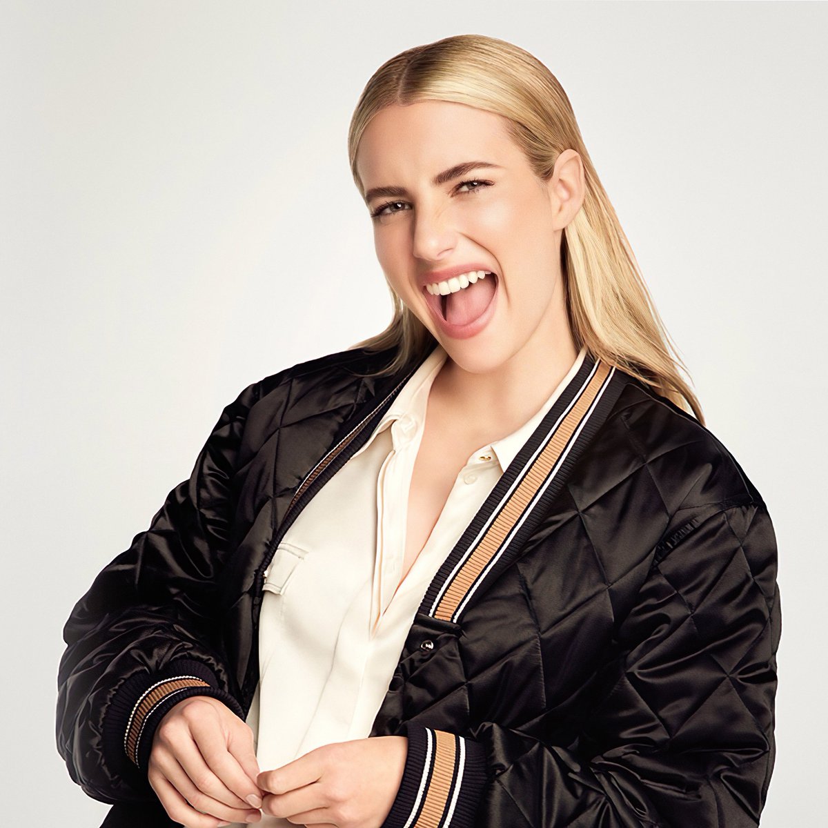EmLove59's tweet photo. 💖 So Pretty Emma in new #BossAlive photoshoot 🌸✨ from : Amazon , matas. es , https://t.co/CcXwdESJ81 https://t.co/oac045W9Ax