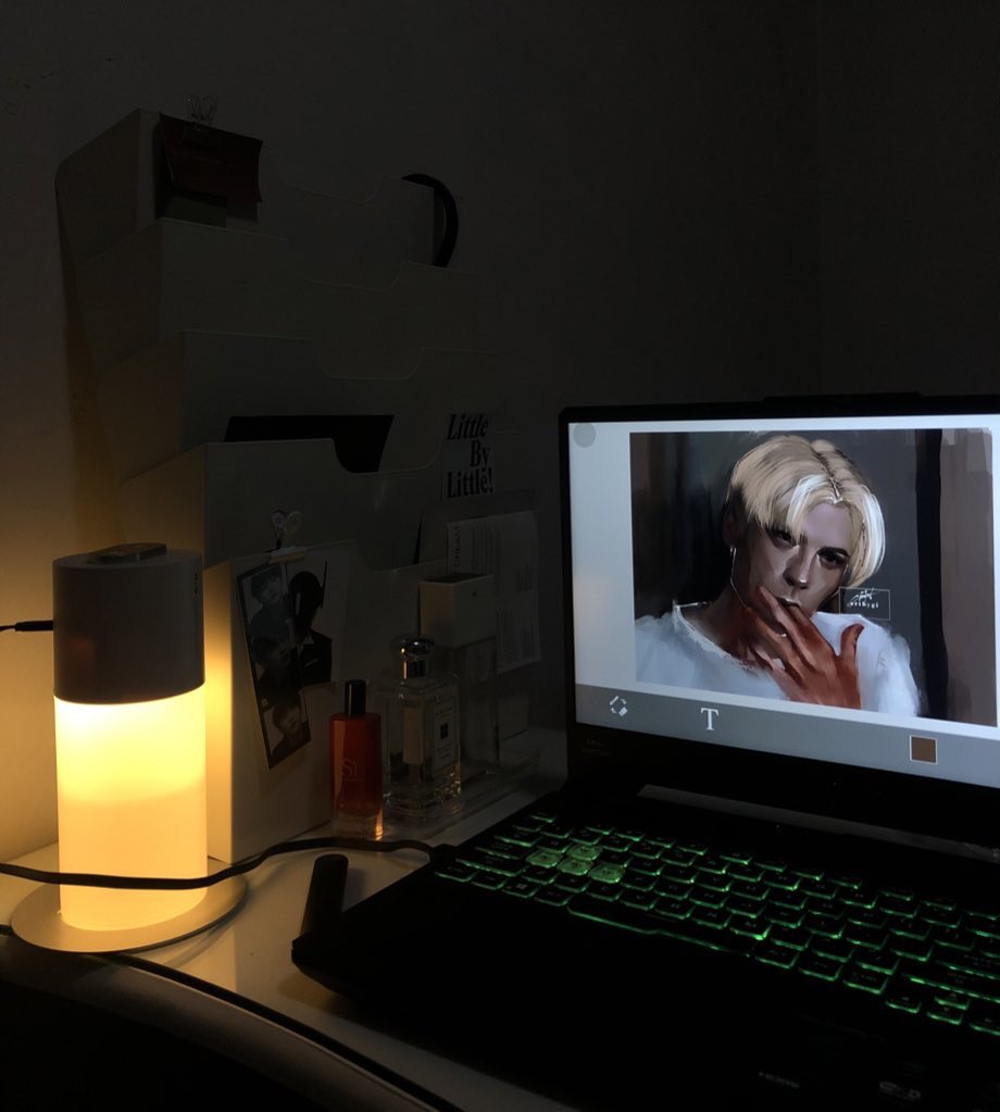 helloarchives's tweet image. paint day