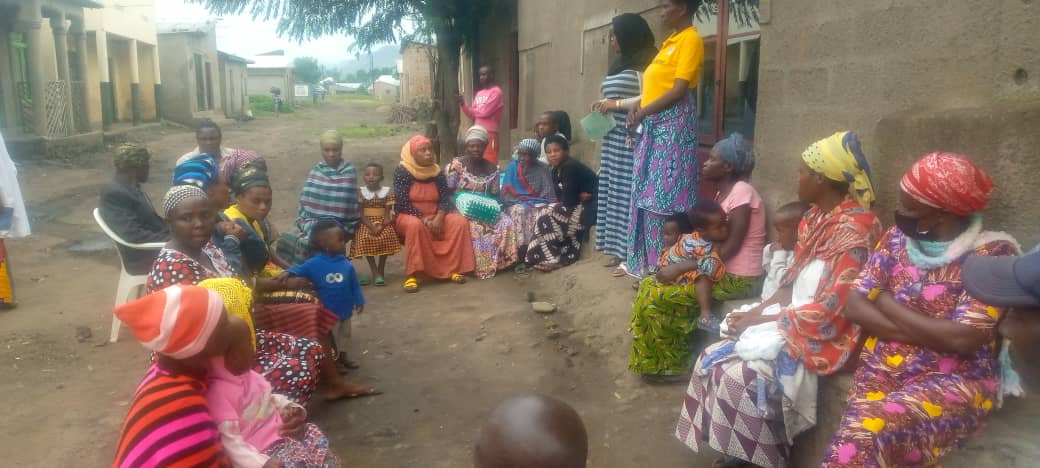 gikombecell2022's tweet photo. Kuri iki gicamunsi cyo kuwa kabiri taliki ya 21/02/2022 abaturage bakagari ka Gikombe muri @RubavuSector bitabiriye Inteko z'abaturage. #EsCell na #SedoCell bifatanije nabaturage b'umudugudu wa Bushengo na Gafuku. 
@habanabakizefi1 @harblaise @kambogo1 https://t.co/5UxZuEY0YR