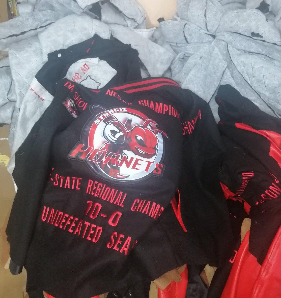 IntlSwex's tweet image. Vrasty Jackiet
We are manufacturing and export all types sports wears garments and under garments