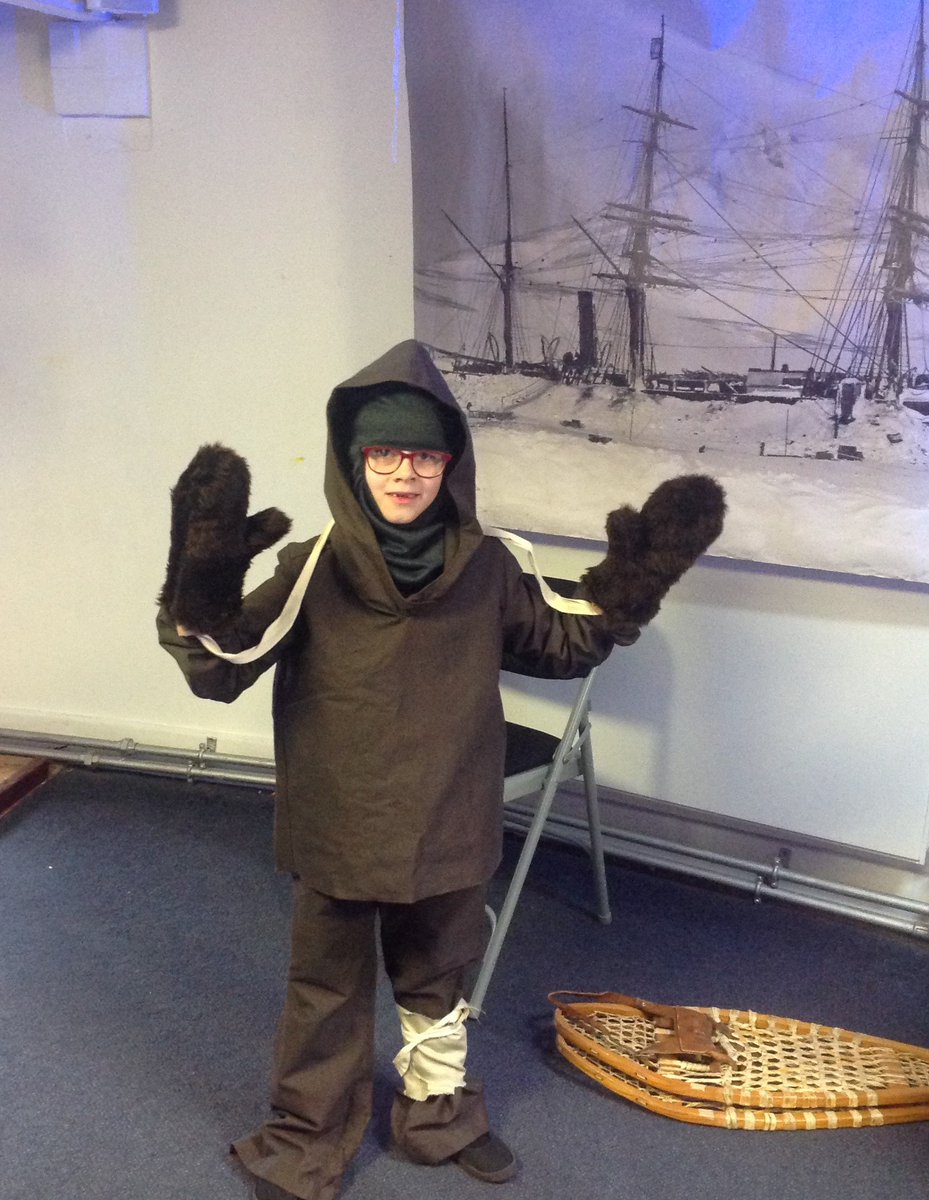 AlburghCE's tweet photo. #SeedlingsClass enjoyed a visit to the @timetidemuseum in Great Yarmouth today. We found out what it would be like to be explorers in the #Antarctic, as part of our topic 'Come fly with me!'. @DimensionsCC #chilly #Penguins #expedition https://t.co/cJFu80AGsK