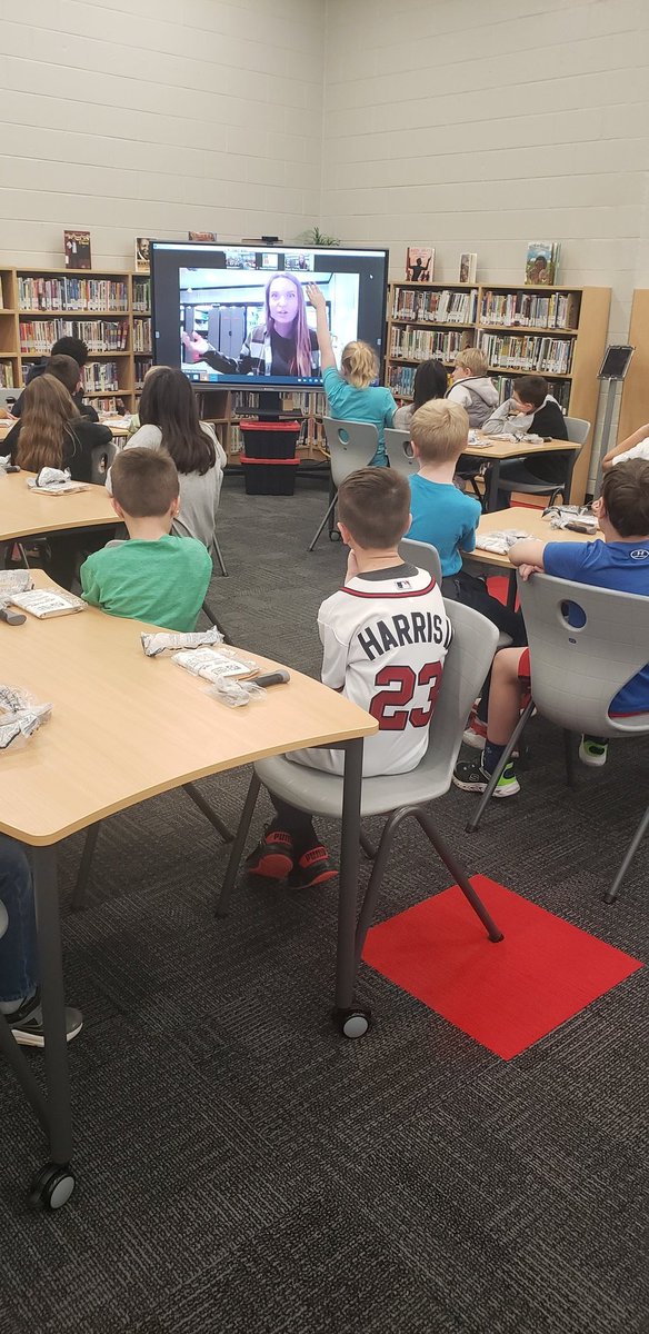 rbassteacher's tweet photo. 3rd grade Search students working with  Little Builders.@CMCSIWarriors https://t.co/abSUsQTgrM