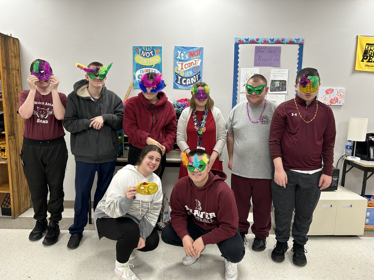 Mrs. Bechdel tweet media