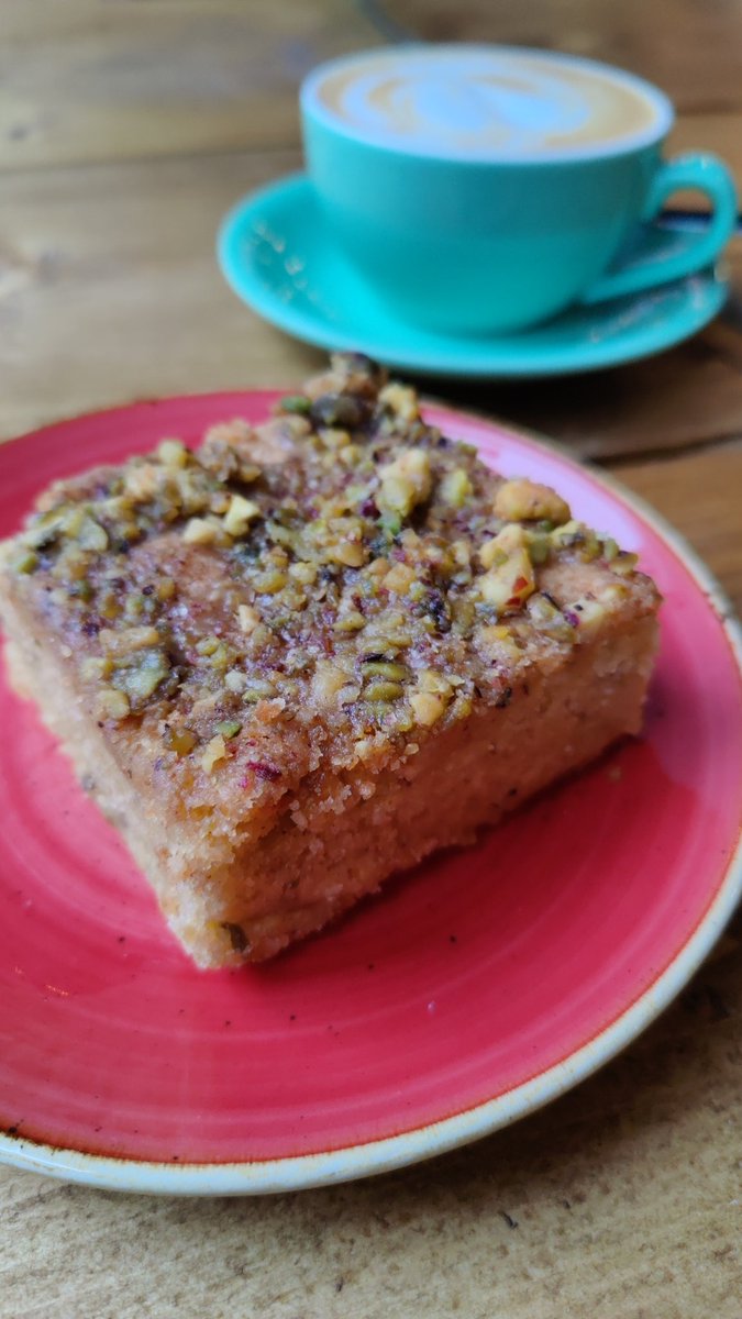 NextDoor2Harper's tweet photo. Seriously tasty pistachio cake from @thebikelock . Great place for a coffee, I'm adding it to my desirable destinations for co-working list! https://t.co/msnYHD7RsM
