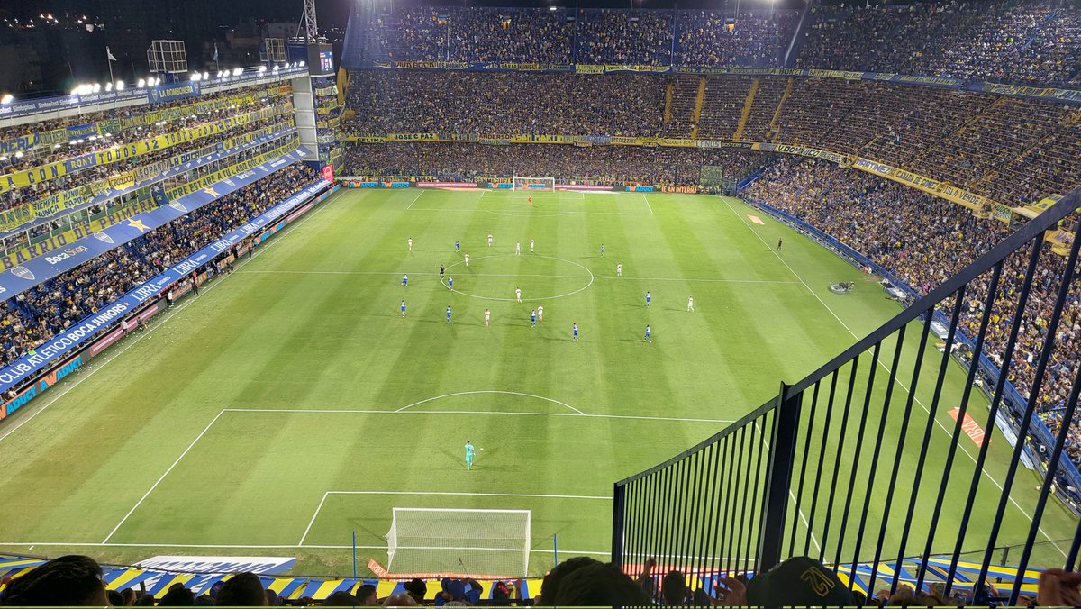 NicoMb_'s tweet photo. Siempre Boca 💙💛 https://t.co/uAwnc70U9C