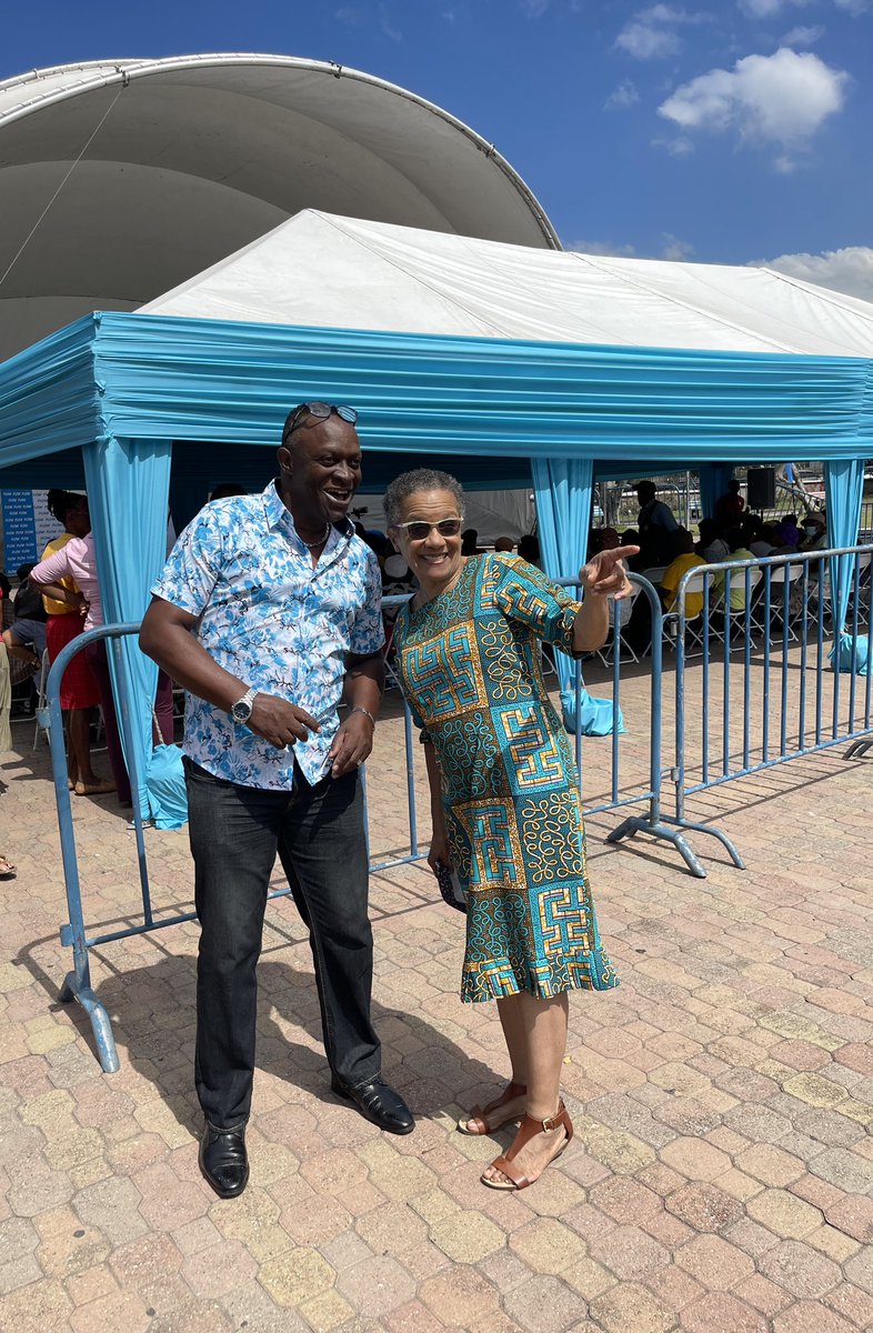 FLOWJamaica's tweet image. We are tweeting live from Emancipation Park for our Seniors Forum hosted by @FaeEllington and Glen Campbell. #SaferInternetDay
#ConnectedandProtected #FlowFoundation #FLOWSID2023