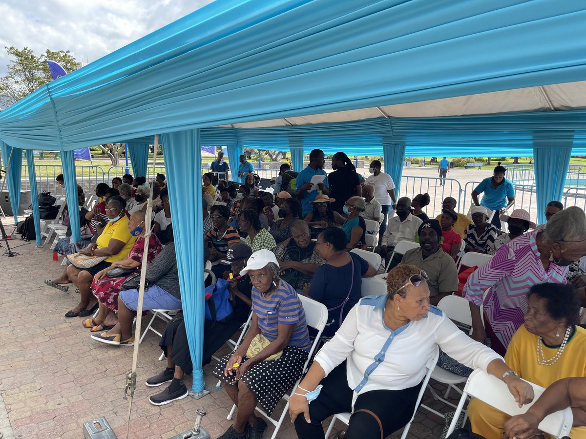 FLOWJamaica's tweet image. The seniors are here and excited to learn! #ConnectedandProtected #FlowSID2023