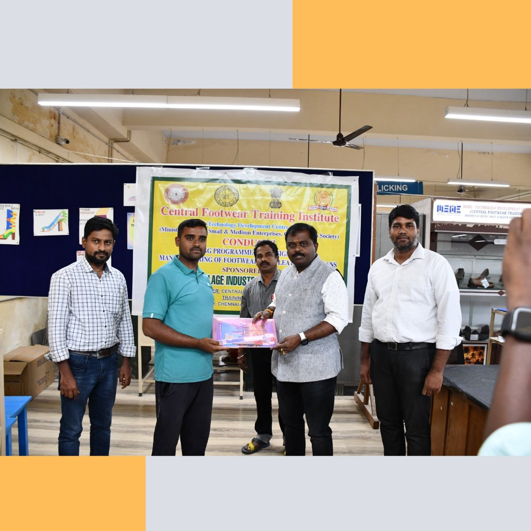 CFTI_Chennai's tweet photo. CFTI, Chennai Director Shri. K Murali inaugurated and distributed Training kit to candidates from Karnataka for Training in Designing and Manufacturing of Footwear at CFTI, Chennai under sponsorship of Khadi and Village Industries Commission (KVIC)
#cfti #cftichennai #jobworks https://t.co/Xro6z1JfGZ