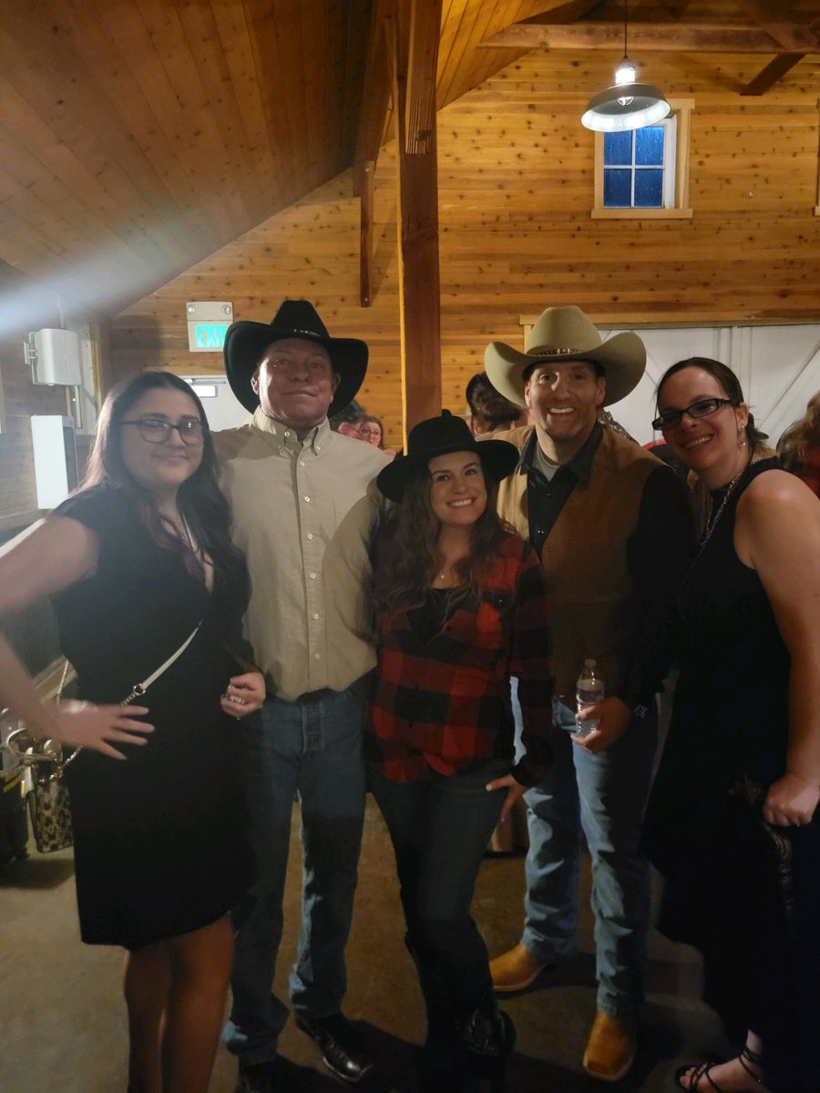 FusionHCS's tweet image. Pt. 3 Fusion Casino Night! 🎰 We had so much fun celebrating casino style with black tie and western attire. Good food, and good memories. Never a dull moment with the team here at Fusion 🤠🎊 #notrealgamblingdontworry #casinonight #bestteam #fusionhcs #partyneverstops