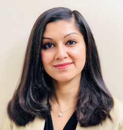 PRSAtactics's tweet photo. Although scary &amp; often pushing me outside of my comfort zone, the adaptation journey transformed me into a more confident person &amp; compelled me to try new things &amp; seek new opportunities, says @DeekshaKapoor on her move from India to Indiana https://t.co/sAnVKTbGFw #prsa https://t.co/msUuEnt3fx