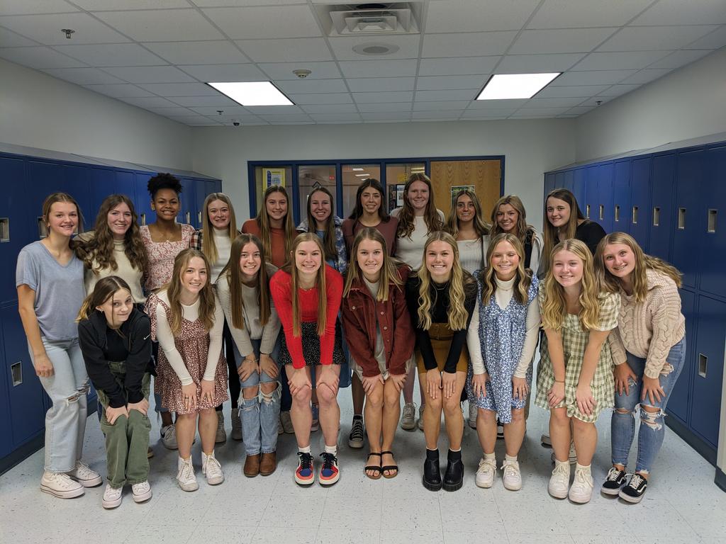 Lady Bulldog Basketball tweet media