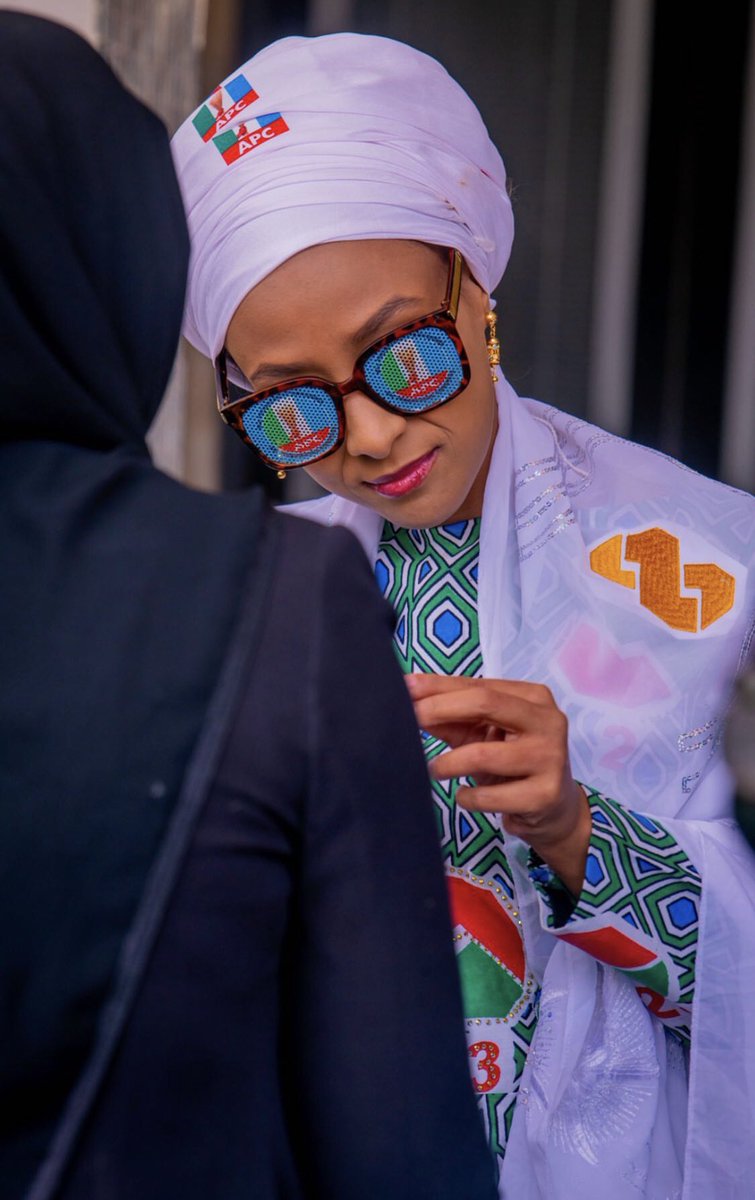 dipoaina1's tweet photo. Pictures of the day ♾️♾️♾️✊🏽

#BATBabes 
#TinubuIsComing 
#TinubuInLagos 
#TINUBU2023 https://t.co/OXhNTfquZq