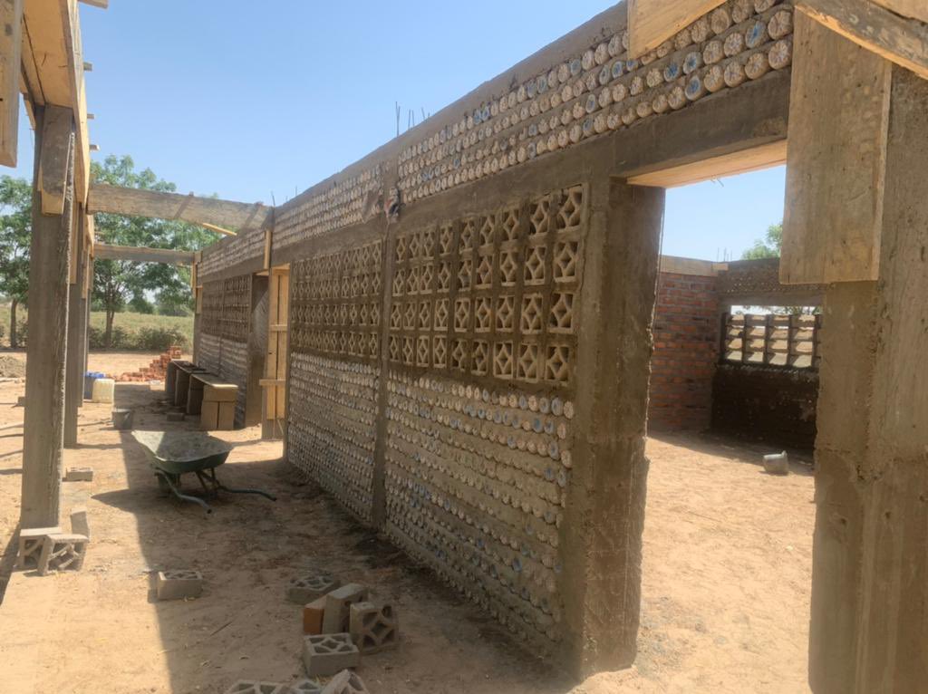 ThinkGreencmr's tweet photo. We are changing the lives of hundreds of kids by building classrooms out of recycled plastic bottles! With your help, we can make a real impact in the world.    
Support us at https://t.co/qEC3yGtiAM

#bottles2bricks
#ecobuildings
#beatplasticpollution 
#climatechange https://t.co/6P71AAPk8i