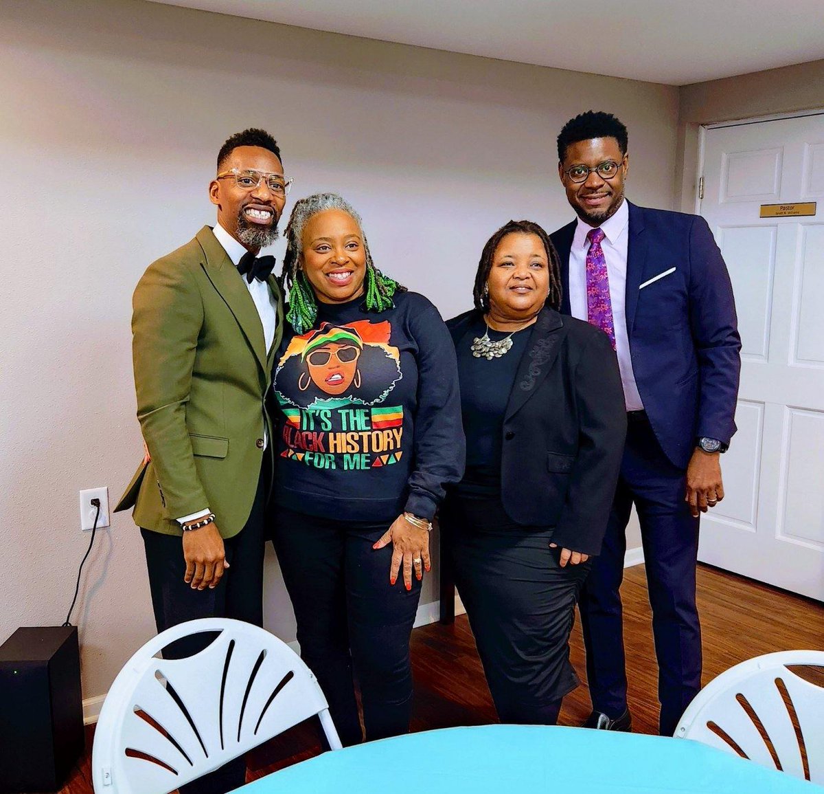 JudgemitchellWI's tweet photo. If you know me, you know I love to get on stage and share some wisdom. Thanks to the New Direction Congregation for giving me the opportunity to preach the gospel this past weekend. https://t.co/LsgwVhR8PK