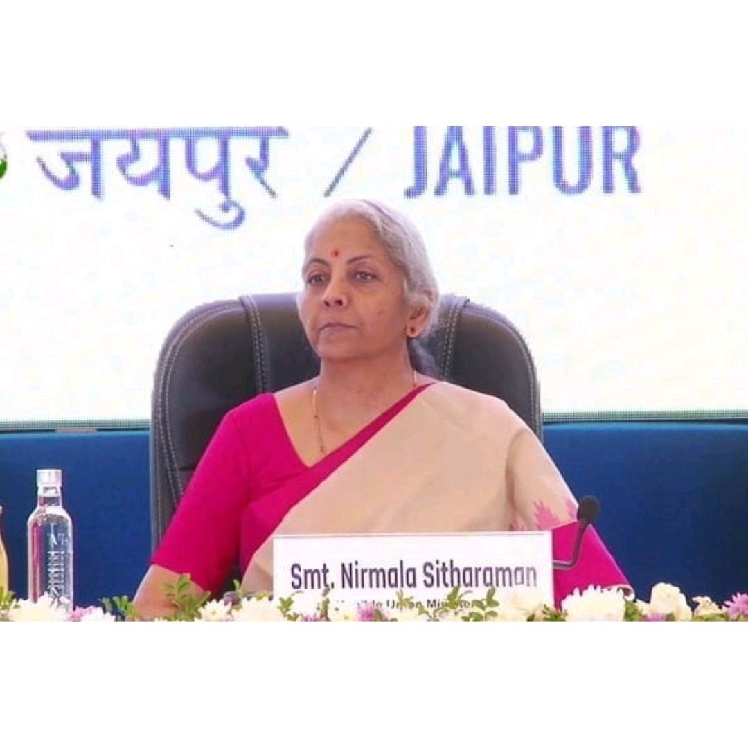 AasthaDusad's tweet photo. Exciting opportunity to attend Post budget'23 interaction with our Hon'ble Minister of Finance @nsitharaman.
Her insights on promoting financial inclusion &amp; attractive FDI were remarkable. Let's work towards fostering growth &amp; development in the country!
#UnionBudget2023 https://t.co/PJubqimAkQ