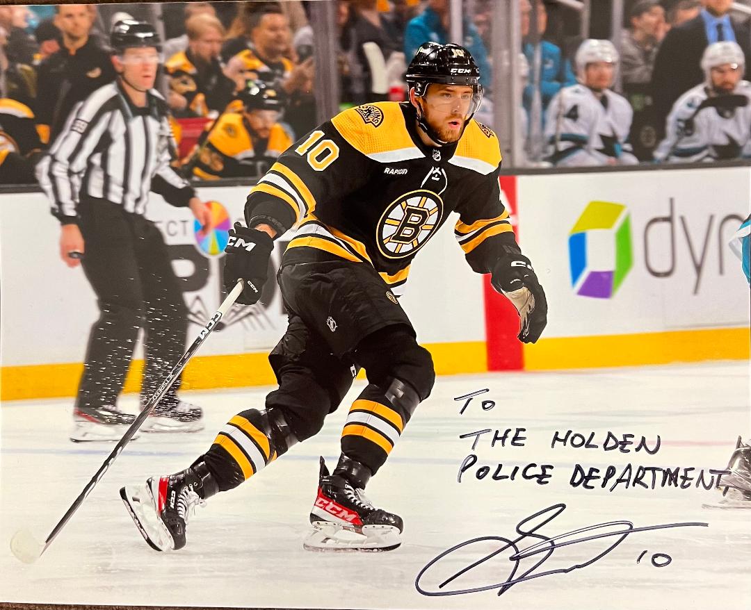 Hey! Our friend <a href="/ajgreer_10/">AJ Greer</a> from the <a href="/NHLBruins/">Boston Bruins</a> came through with an autograph for our police lobby! Thank you so much, young man! We'll continue to watch your <a href="/NHL/">NHL</a> career and will add you to our wall of  NHL players and draft picks who've visited or sent us photos!