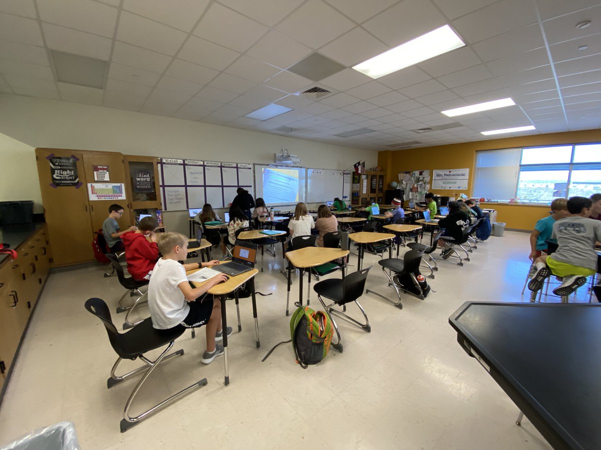 RebeccaPHudson's tweet photo. We are so happy to be back with students and applying what we learned at February Conference! #learningtogether2023 ⁦@LakeTravisMS⁩ https://t.co/cP07eeSamy