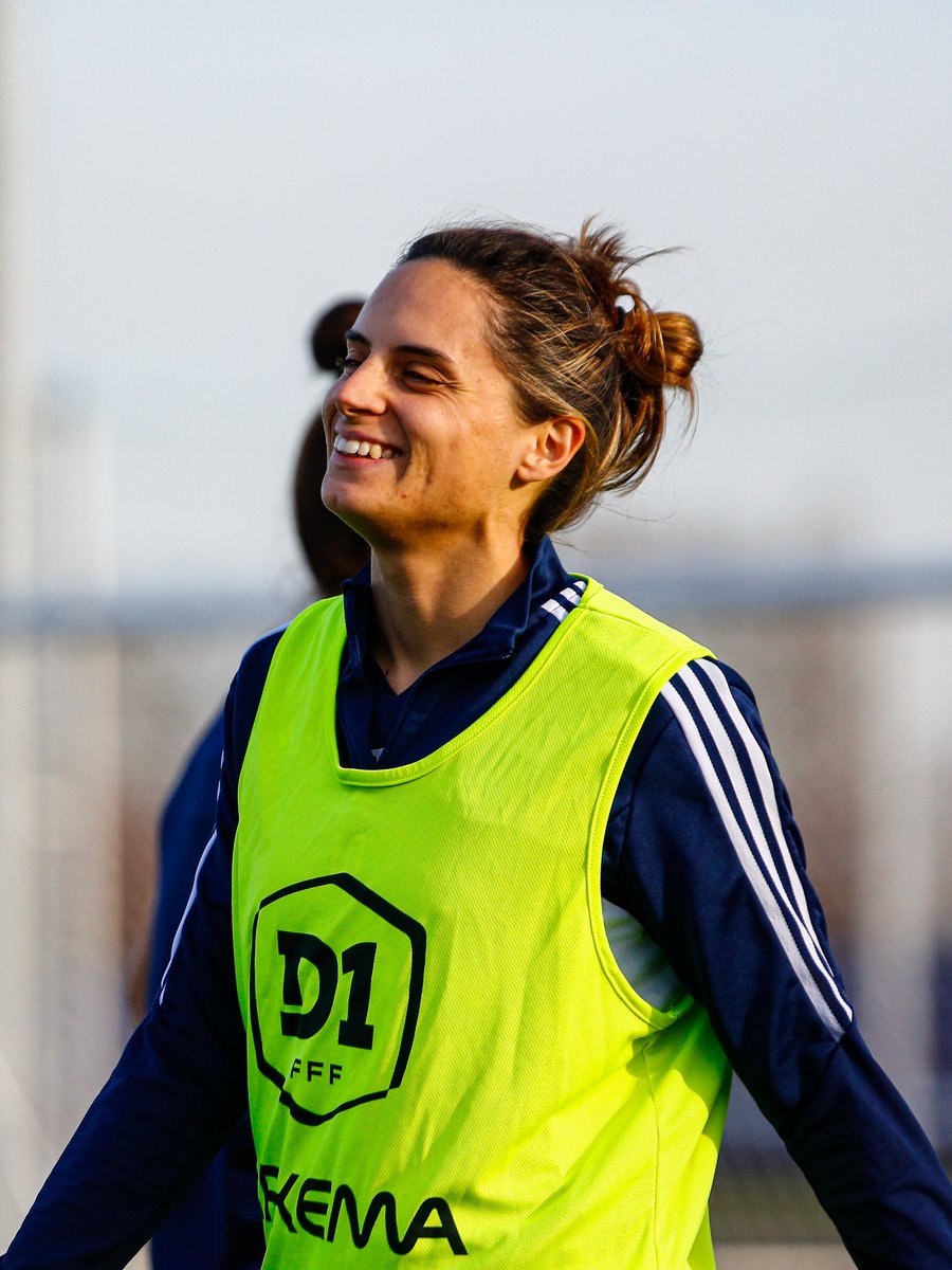 😁 <a href="/Sophie_vaysse/">Sophie Vaysse</a> 

🔵⚪ #TeamPFC