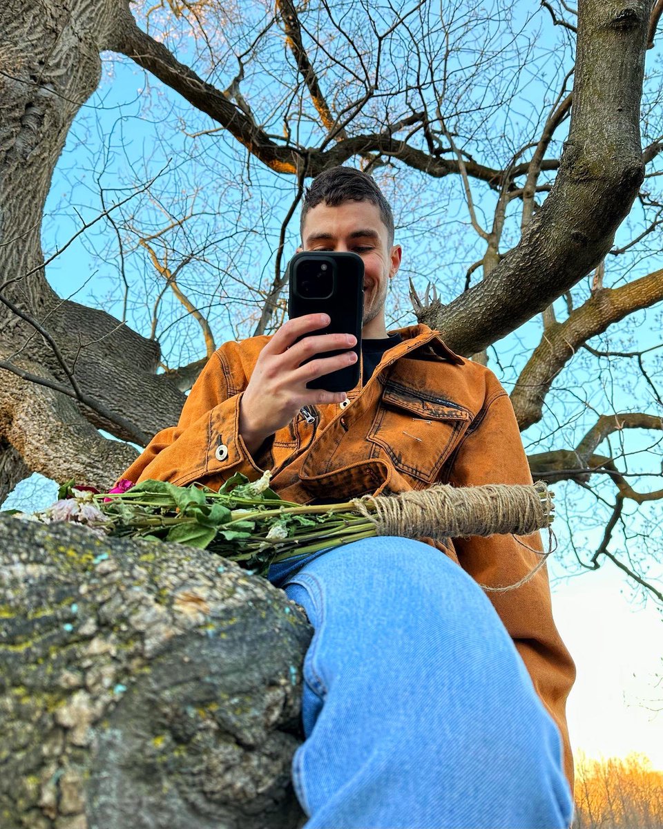offtopkills's tweet photo. 🤳🏻 https://t.co/yLCZvFo2ys