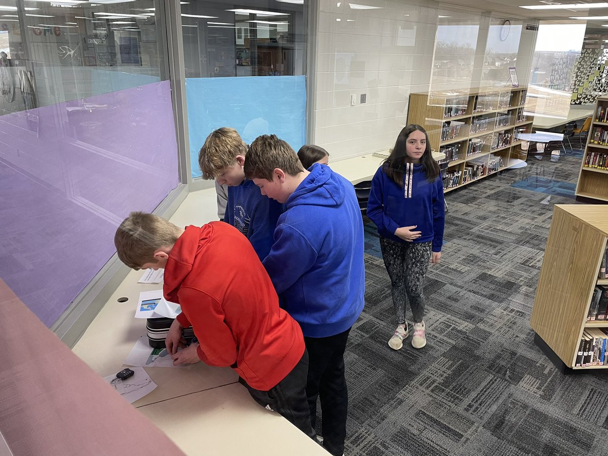 UHS Spanish & Ms. Knott’s Homeroom tweet media