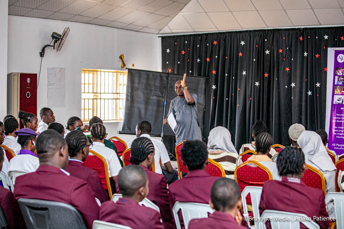 youthhubafrica's tweet photo. To instill empathy, kindness, and understanding amongst young adults, YouthHubafrica, in partnership with Narrative 4, organized an empathy session for students in F.C.T, Abuja.
#Narrative4
#YouthHubAfricaProgrammes https://t.co/5TFe66oF8T