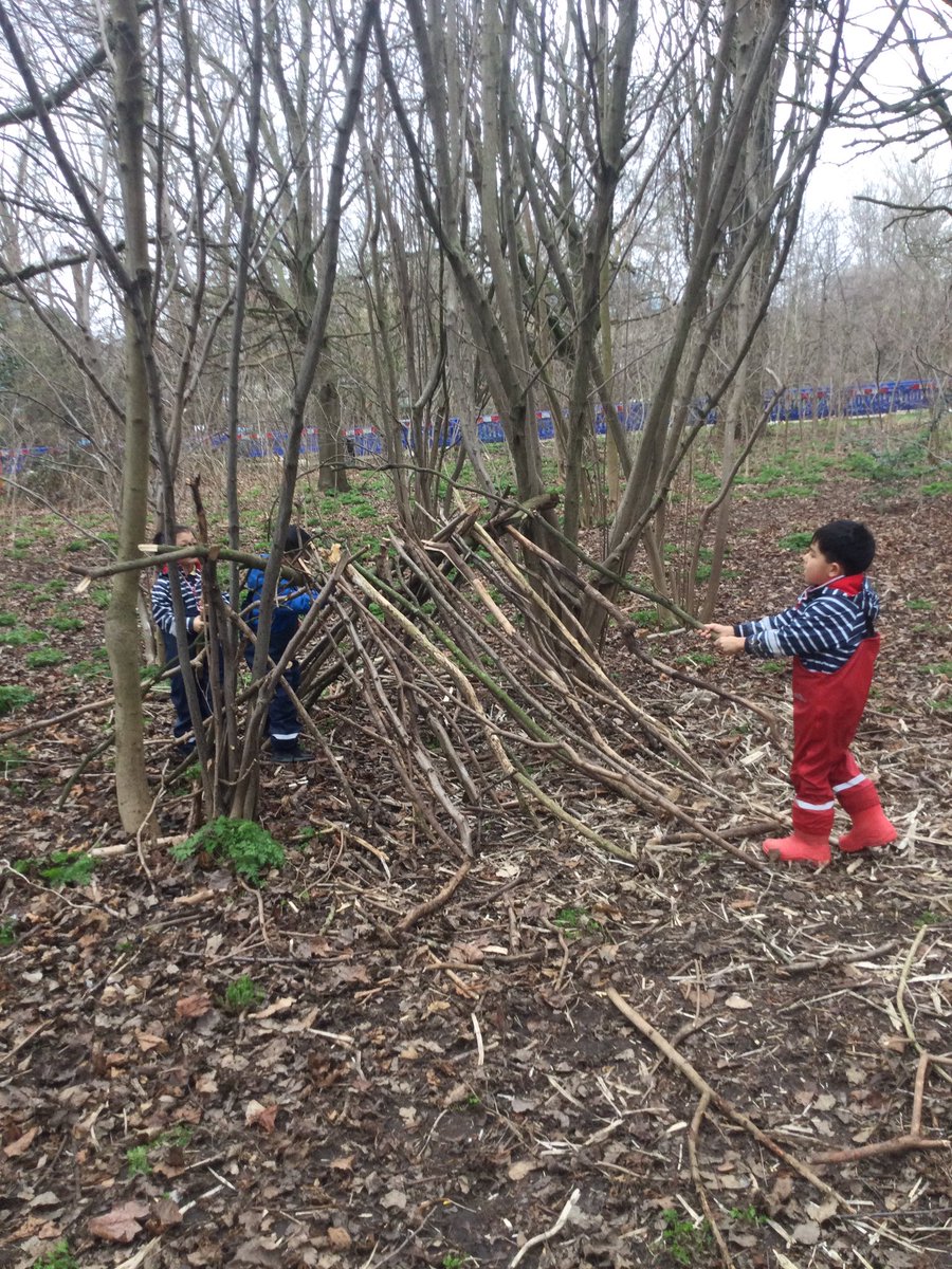Morningside_ps's tweet photo. Reception had a fantastic time exploring the forest today. We made stick people using clay and sticks. We gathered long sticks and created a den. #EYFS #forestschool #Exad #utw #understandingtheworld #communicationandlanguage #reception https://t.co/hpCOJ6VTSj