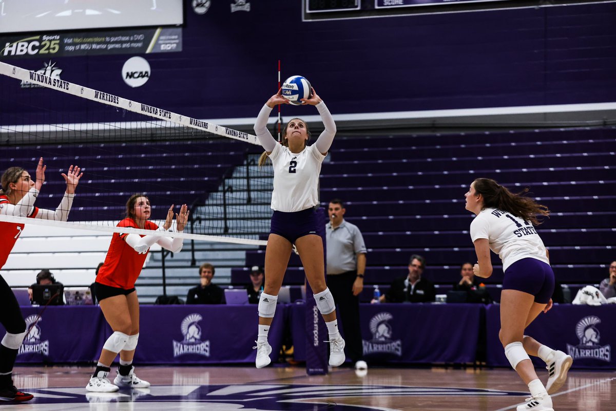 Winona State VB tweet media