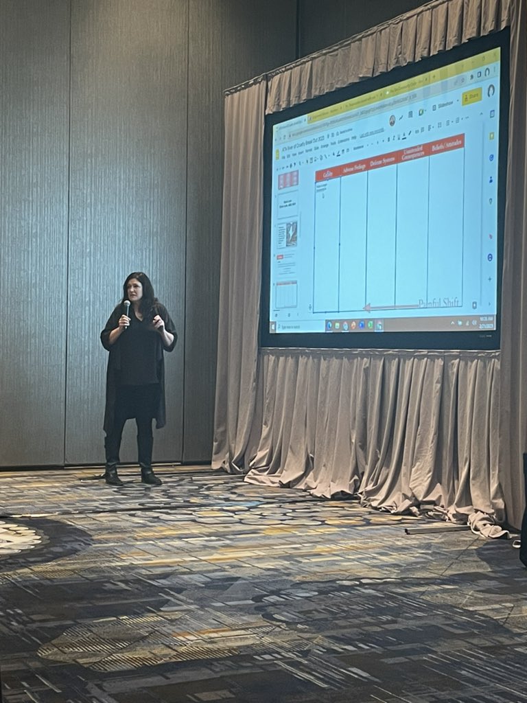 Megan Yoder tweet media