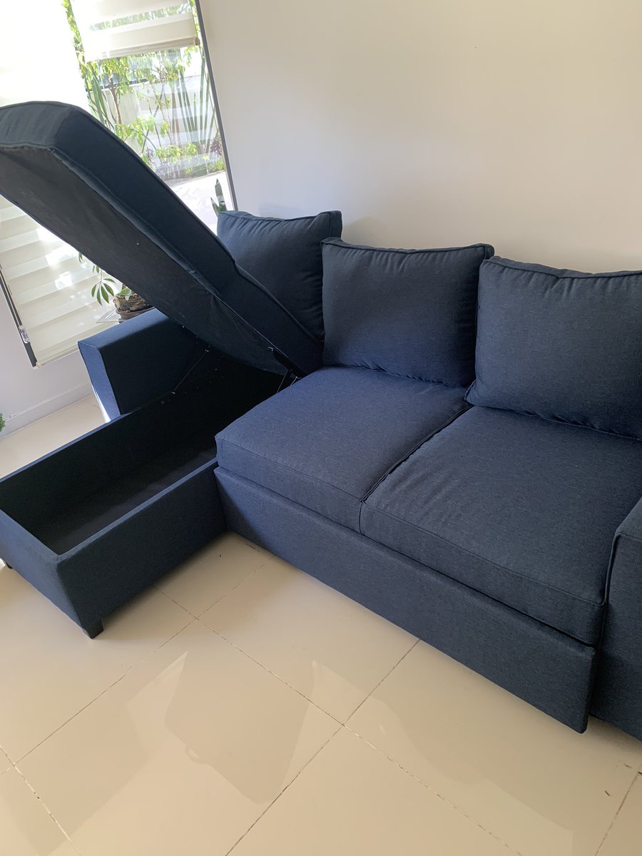 SantiagoArgott's tweet photo. Cuando duden sobre la eficiencia de Instragram Ads, acabo de comprar este sillón hecho 100% a la medida, en menos de 15 días y por un precio bastante razonable.
Y ni si quiera es el futuro, es el hoy de las ventas y el marketing. https://t.co/8S9UpDVOac