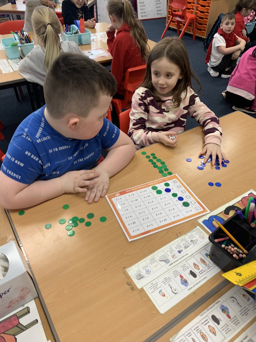 MrsFlemingP4's tweet photo. P4 have enjoyed challenging themselves by taking part in a number of multiplication activities. https://t.co/bGiHF6s7UT