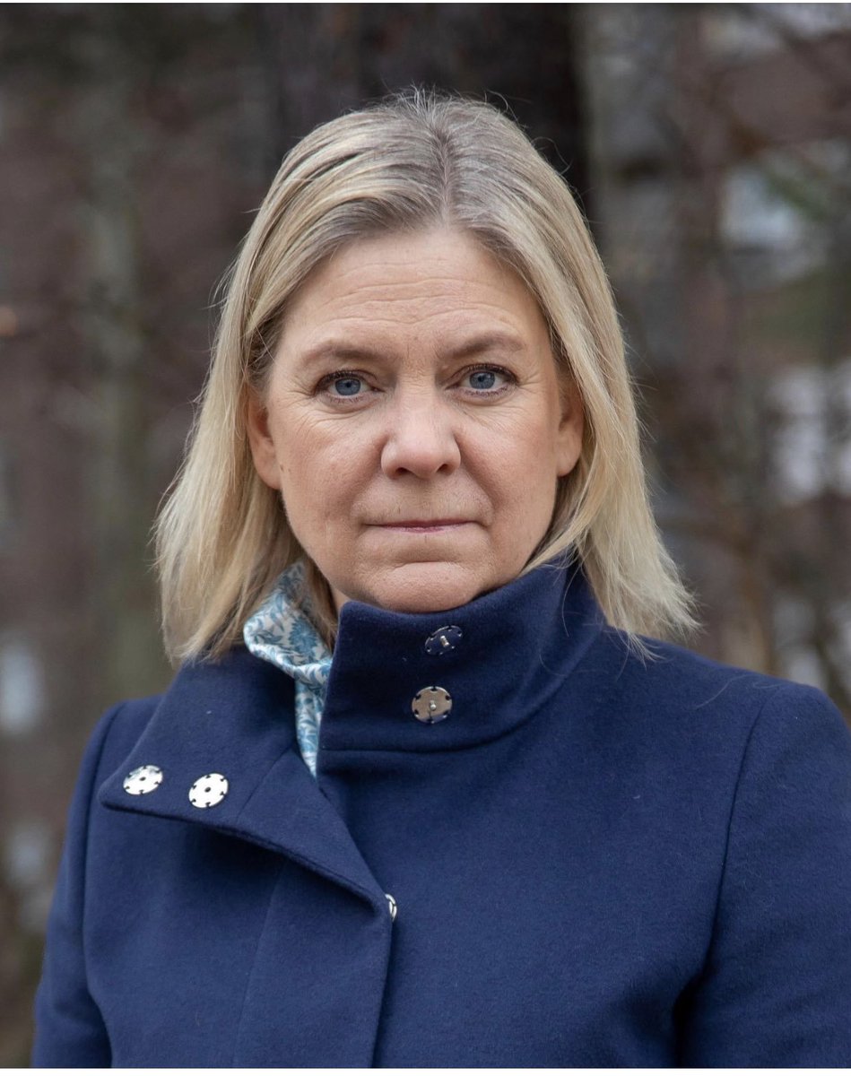 MilenSub40's tweet photo. Den förra regeringen ledd av Magdalena Andersson kändes mycket mer rationellt, metodisk, lugn och trygg än vad den här nya regeringen gör. Den nya regeringen verkar liksom inte tänka. Det är bara kaos. https://t.co/mGMXoa4P3s